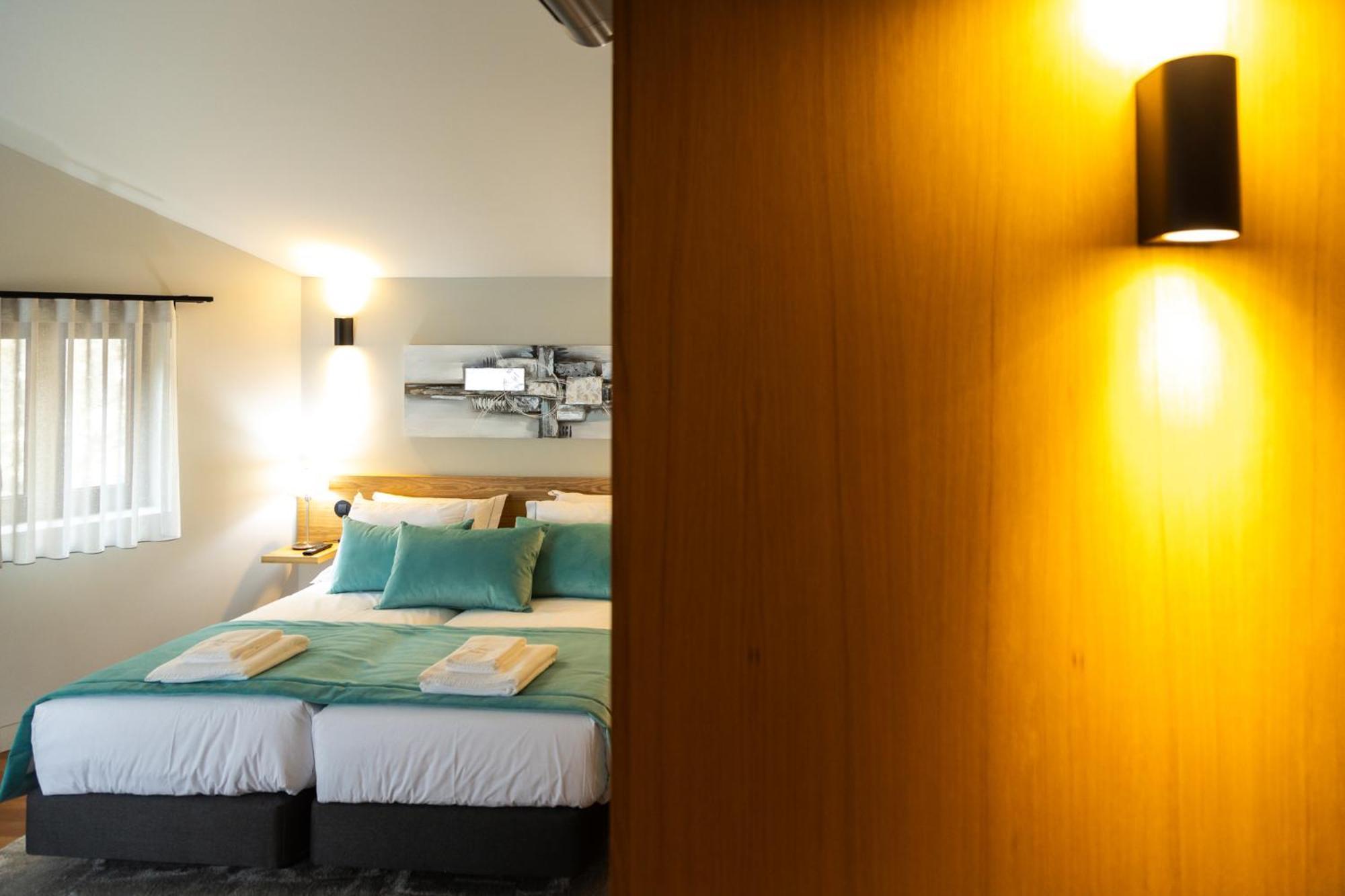 Fervenca Suites Vila Nova de Gaia Esterno foto
