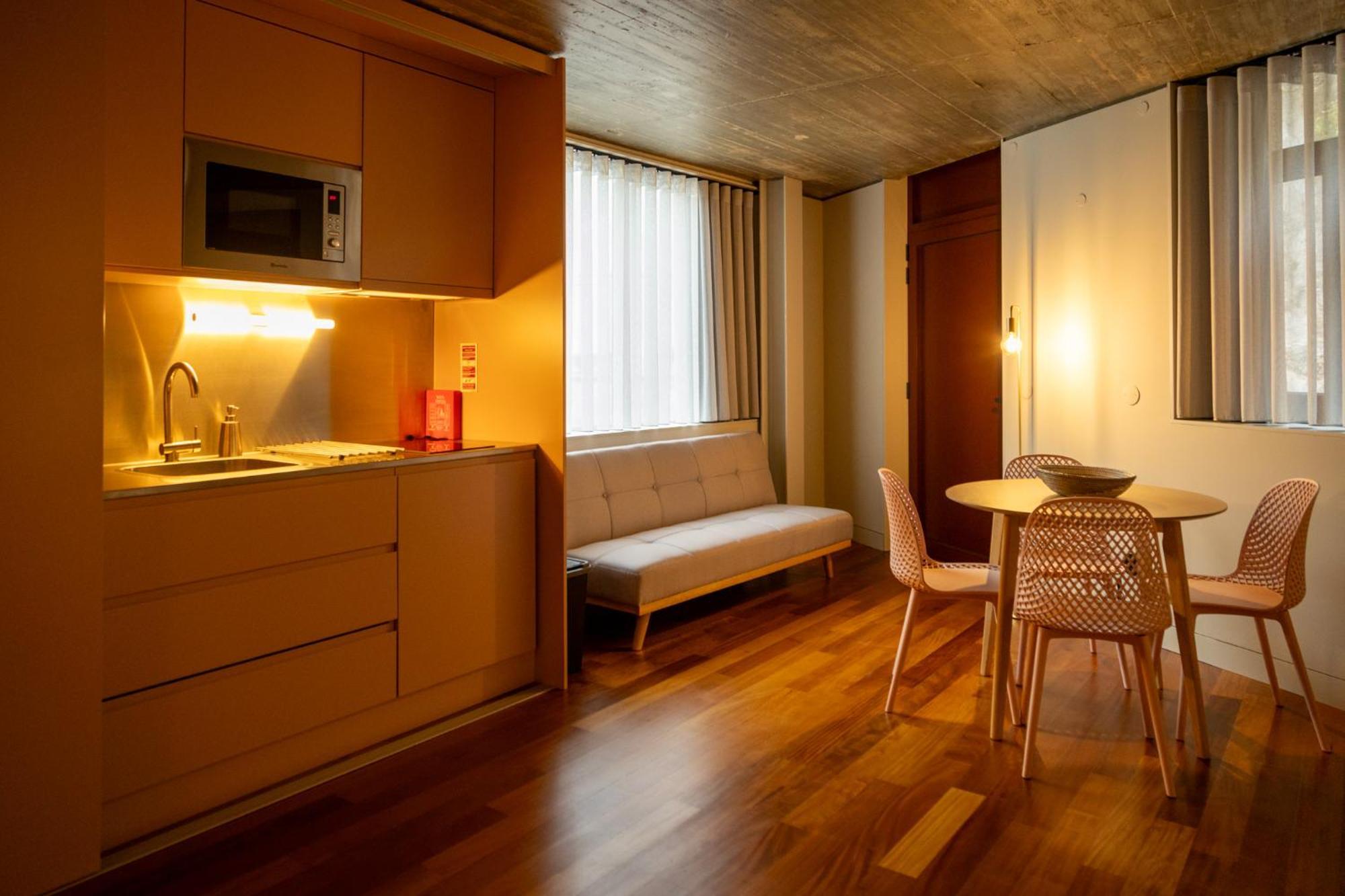 Fervenca Suites Vila Nova de Gaia Esterno foto
